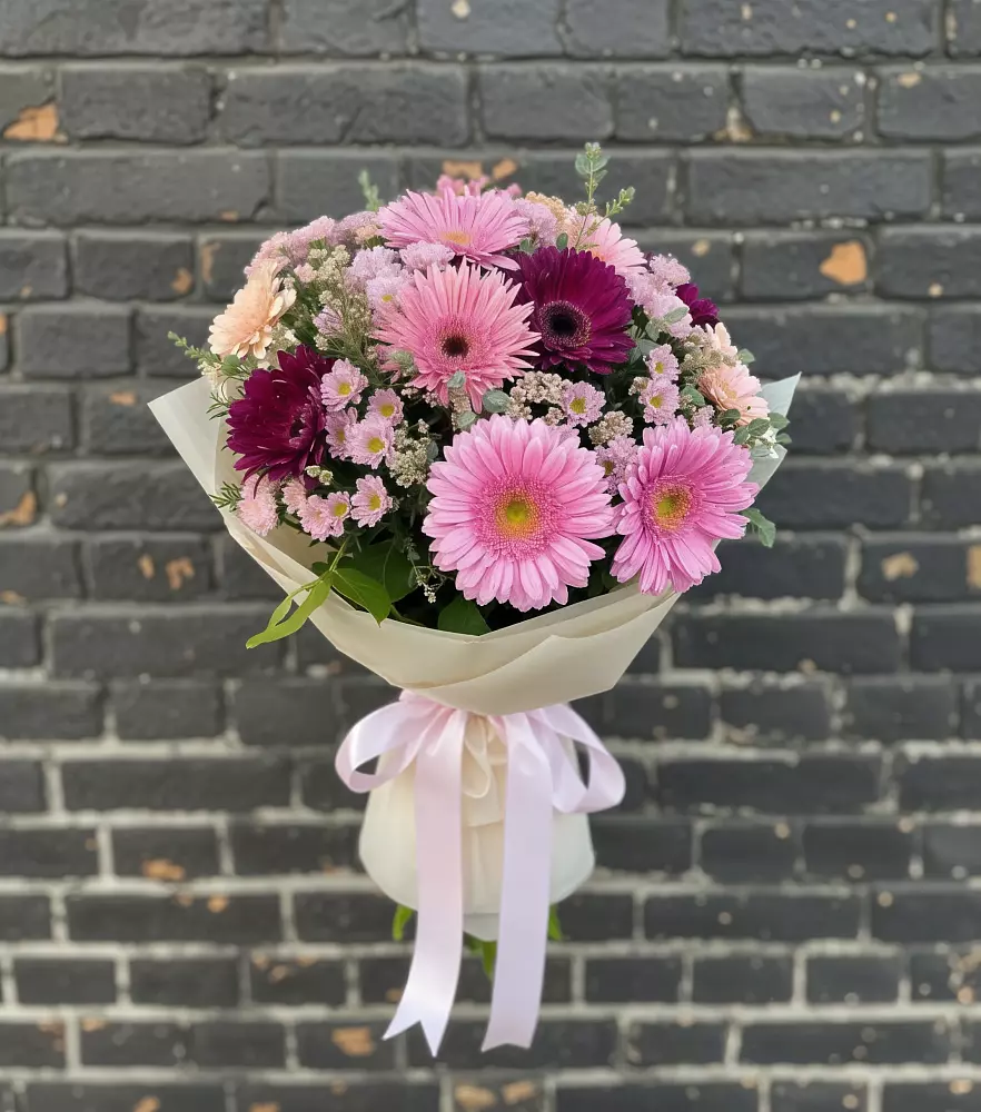 Букет цветов из: Герберы и Хризантемы в Пойковском