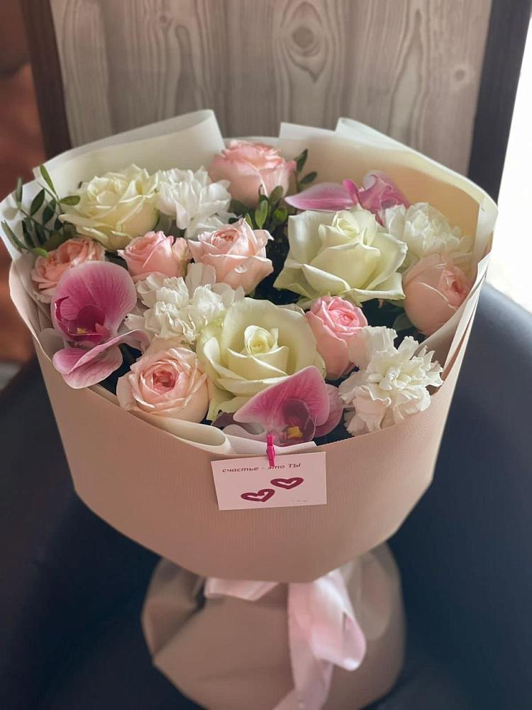 Букет цветов из: Орхидеи, Розы и Гвоздики в Пойковском