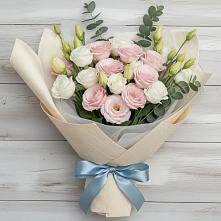 Букет цветов из:  Лизиантусы в Пойковском
