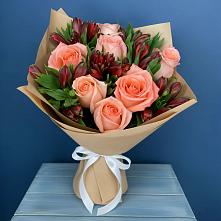 Букет цветов из:  Розы и Альстромерии в Пойковском