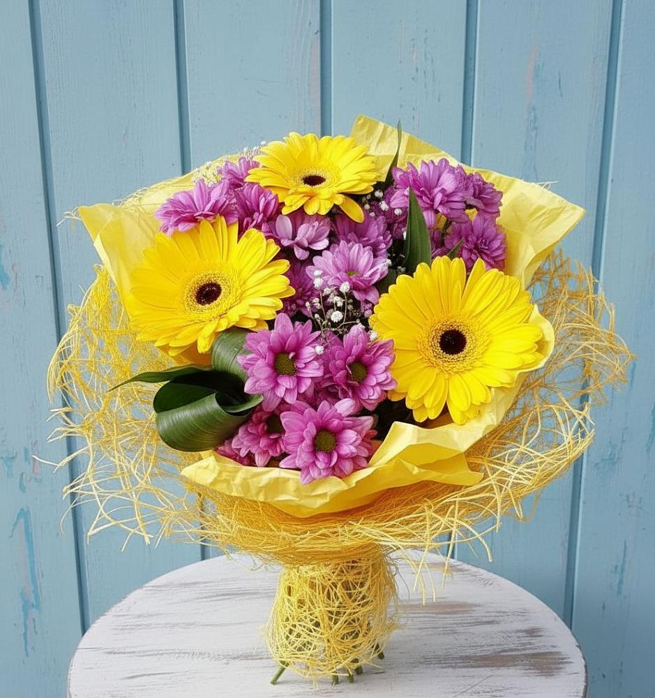 Букет цветов из: Хризантемы и Герберы в Пойковском