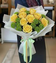 Букет цветов из:  Хризантемы и Розы в Пойковском