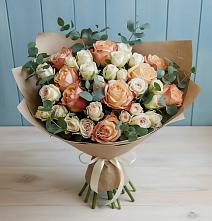 Букет цветов из:  Альстромерии и Розы в Пойковском